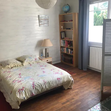 Les Lauriers Roses Bed & Breakfast *